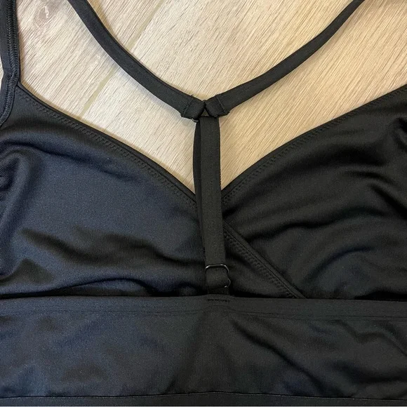 VICTORIAS SECRET PINK Black Wrap Bralette - FREE SHIPPING on Bundles $85+ - Picture 11 of 14